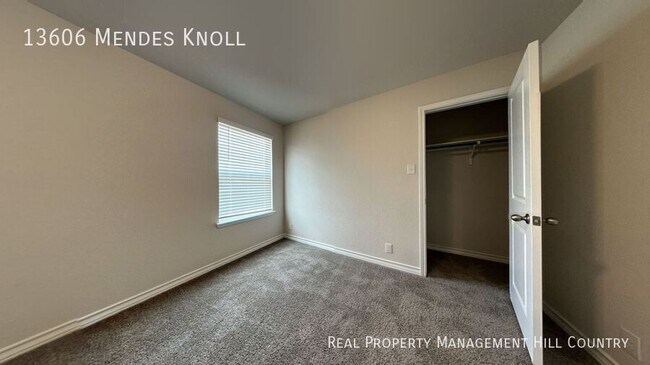 Building Photo - 13606 Mendes Knl