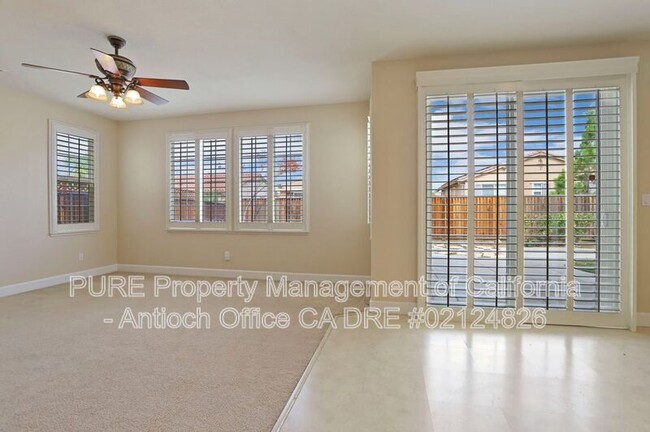 Building Photo - 4581 Bonraven Way