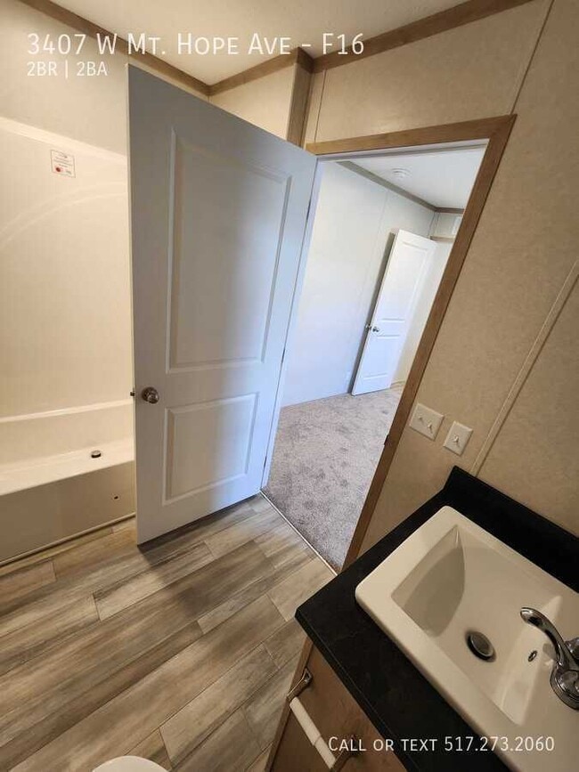 Building Photo - 3407 W Mt Hope Ave