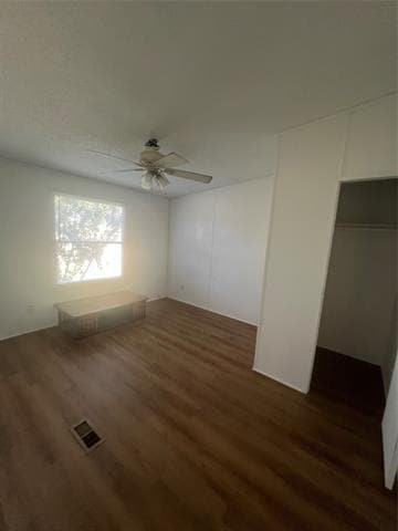 Building Photo - 6092 Sheila Ln