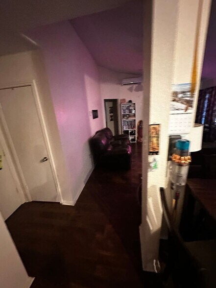 Building Photo - 4703 Stone Ridge Dr