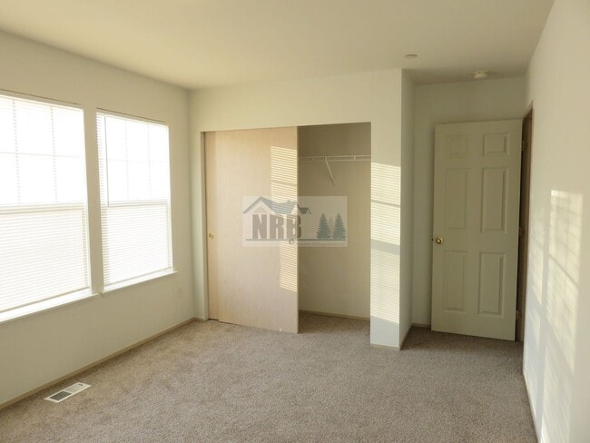 Building Photo - Stunning House in Dupont! $500.00 off 1 Month of Rent!