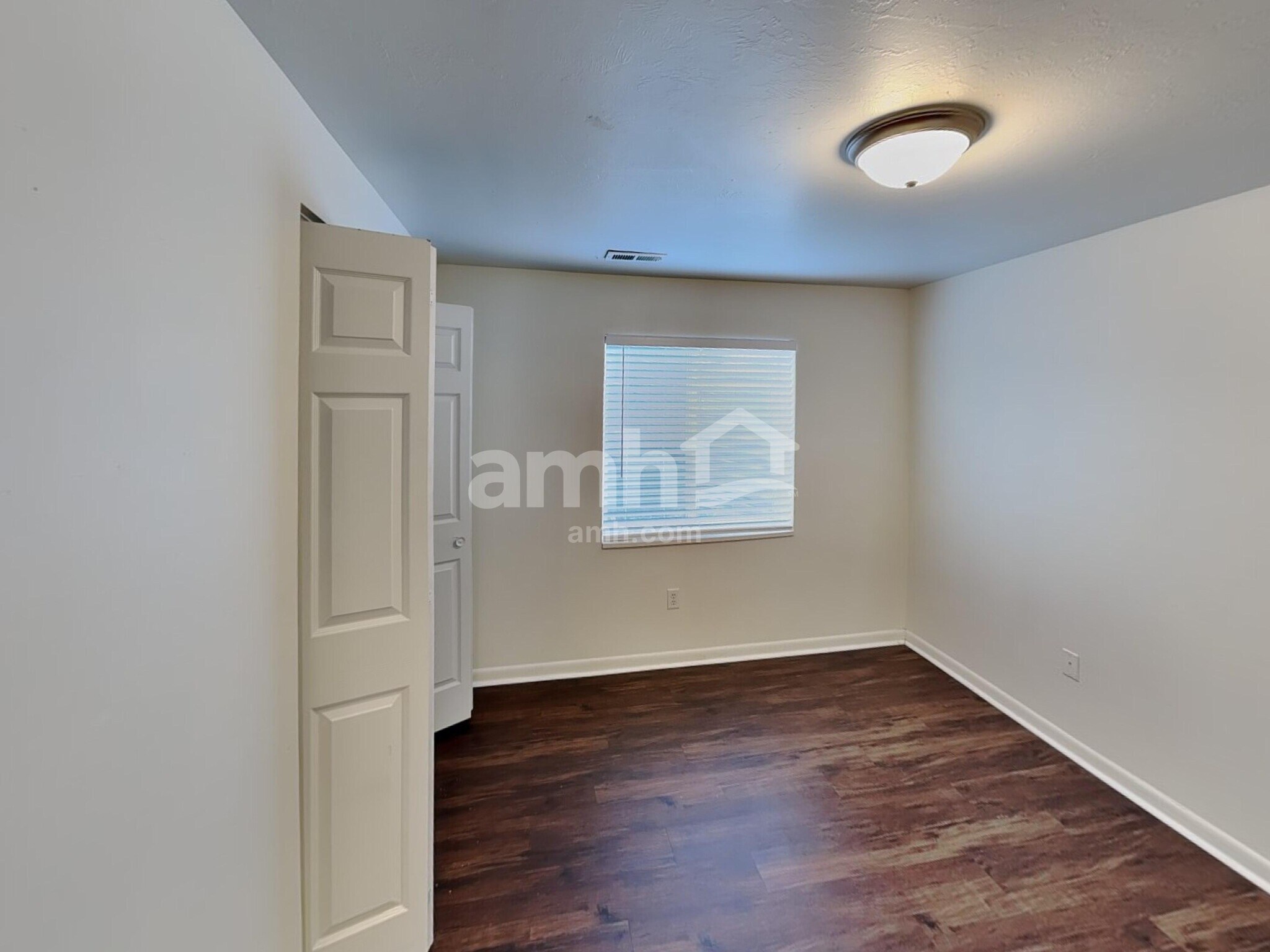 Building Photo - 1666 W 9685 S