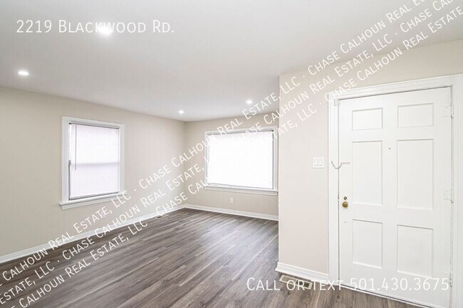 Building Photo - 2219 Blackwood Rd