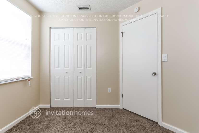 Building Photo - 5275 NW 186th Ln