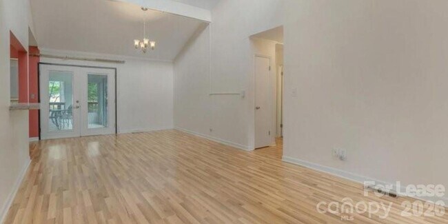 Building Photo - 7312 Barcliff Dr