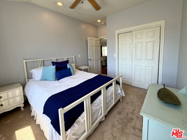 Building Photo - 3950 Las Flores Canyon Rd