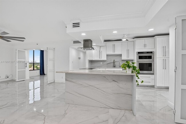 Building Photo - 7145 Promenade Dr