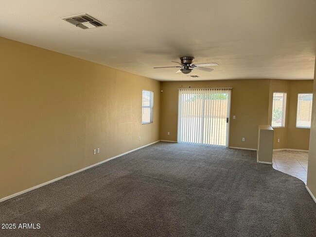 Building Photo - 12634 W Windrose Dr