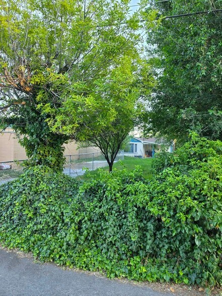 Building Photo - 1415 W 3350 S