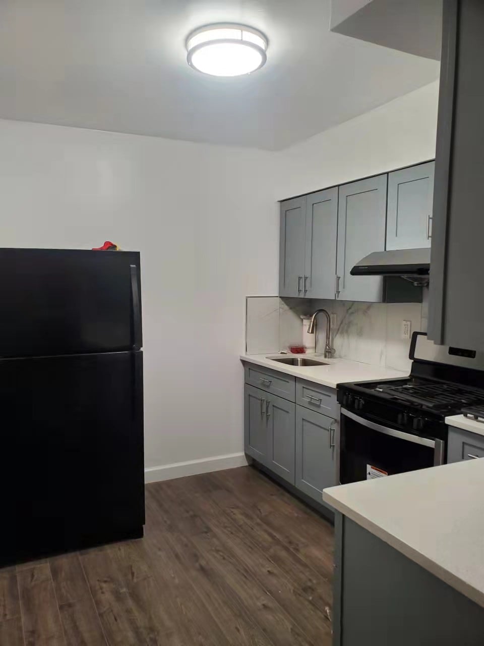 Building Photo - 2534 73rd St