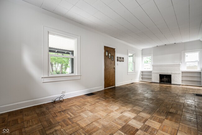 Building Photo - 4658 Hinesley Ave