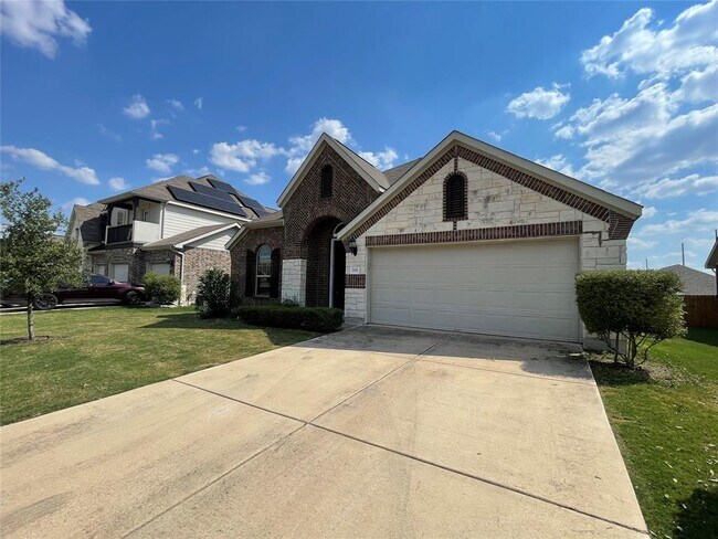 Primary Photo - 709 N Emory Cove