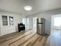 Building Photo - 118 Beech St