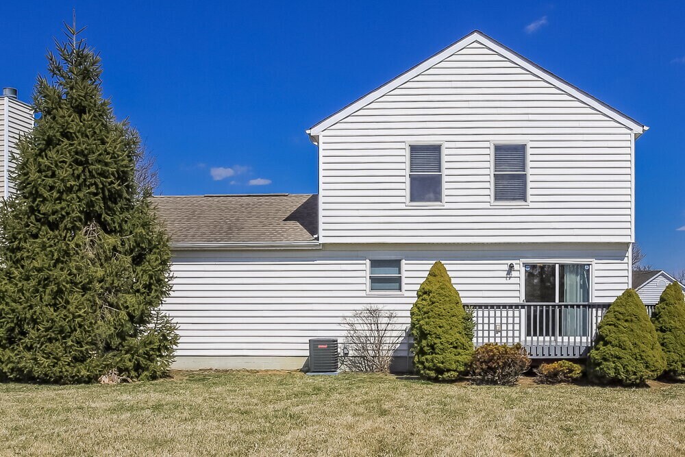 Building Photo - 5525 Boucher Dr