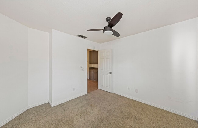 Building Photo - 41968 Preston Trail