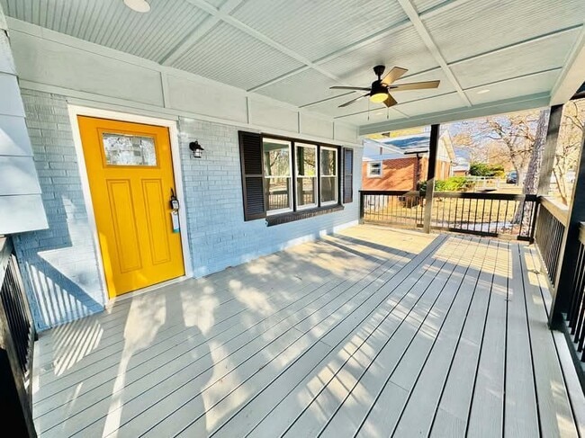 Building Photo - 1001 Archdale Dr