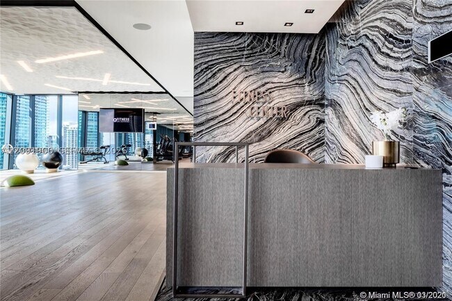 Building Photo - 1451 Brickell Ave