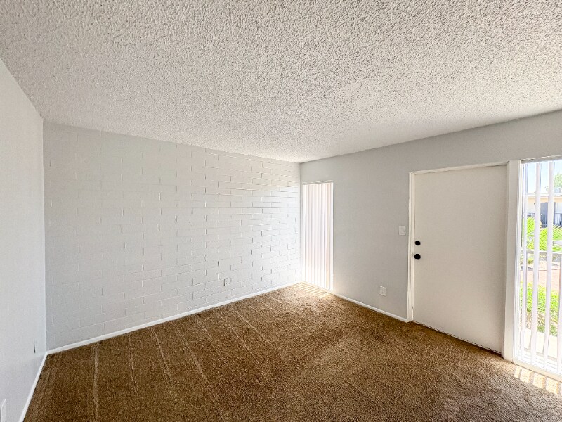 Building Photo - 6802 N 17th Ave