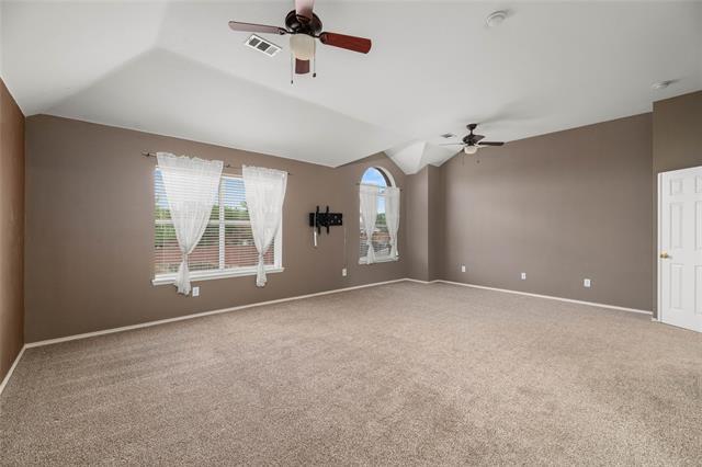 Building Photo - 9862 Red Cedar Dr