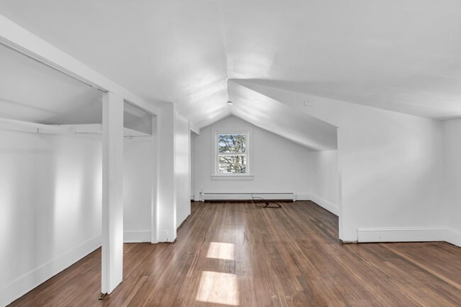 Building Photo - 1739 Asbury Ave