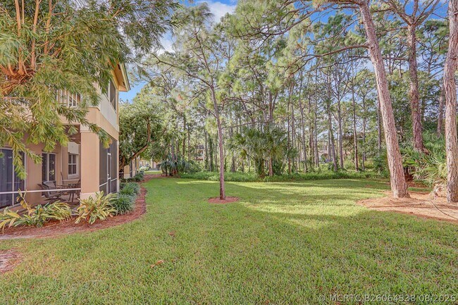 Building Photo - 8031 Carnoustie Pl