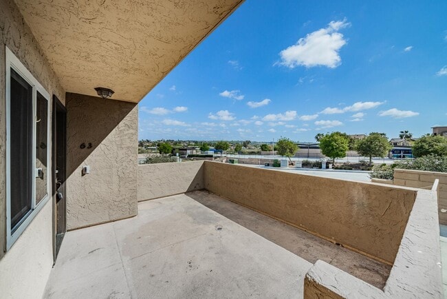 Building Photo - Stunning 2 Bedroom, 2 Bath Home in a Secure Gated Community in Oceanside - Your Dream Home Awaits!