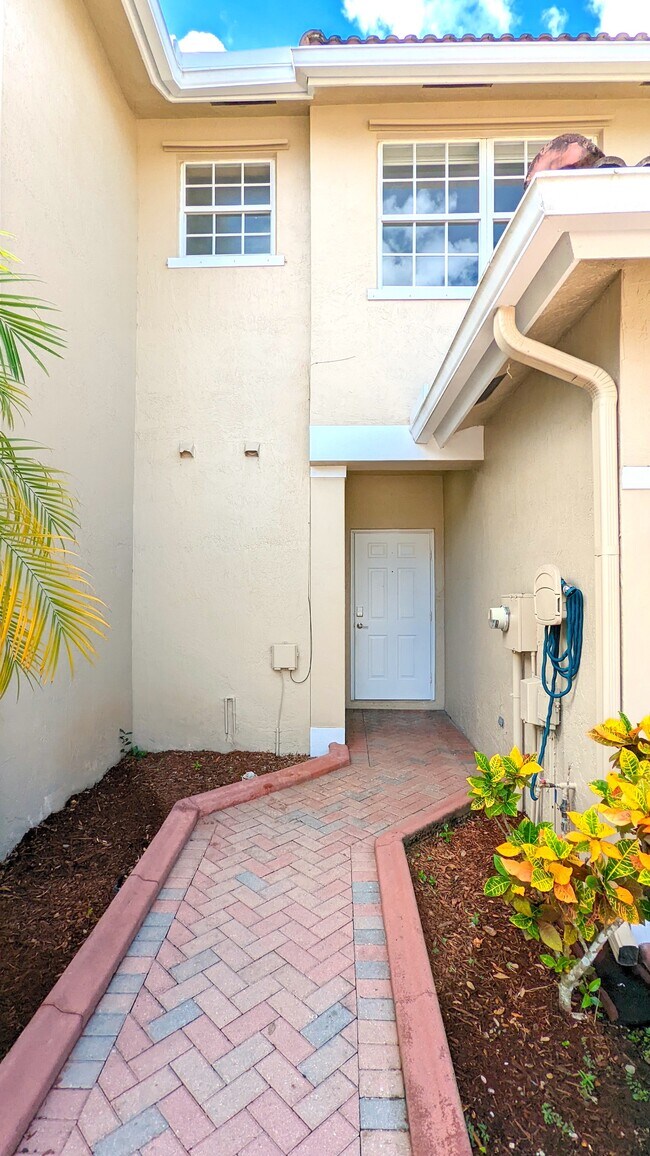 9150 NW 40th Pl 9150 NW 40th Pl Sunrise FL 33351 Apartment Finder
