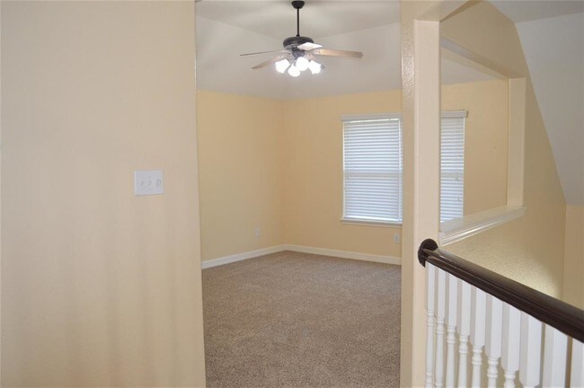 Building Photo - 6210 Marble Hollow Ln