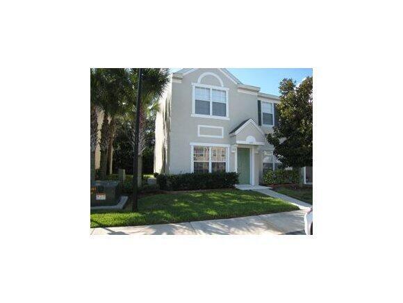 Primary Photo - 1321 Hampton Park Ln