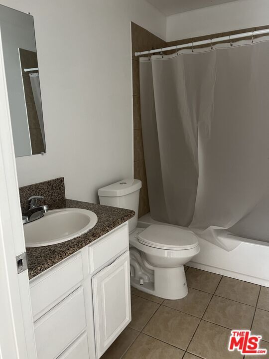 Building Photo - 6640 Irvine Ave