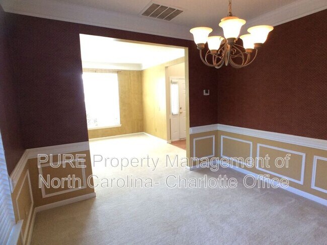 Building Photo - 3904 Luthers Rock Ct