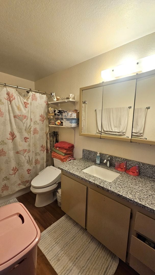 Building Photo - Kaneohe home at the end of a cul de sac. A/C!