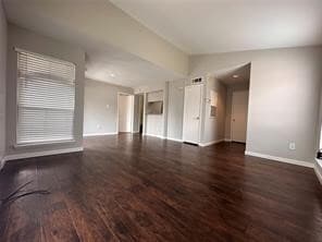 Building Photo - 2025 Augusta Dr
