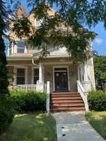 Building Photo - 2780 Main St