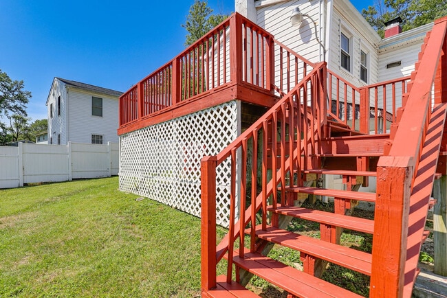 Building Photo - 3912 Bishopmill Dr