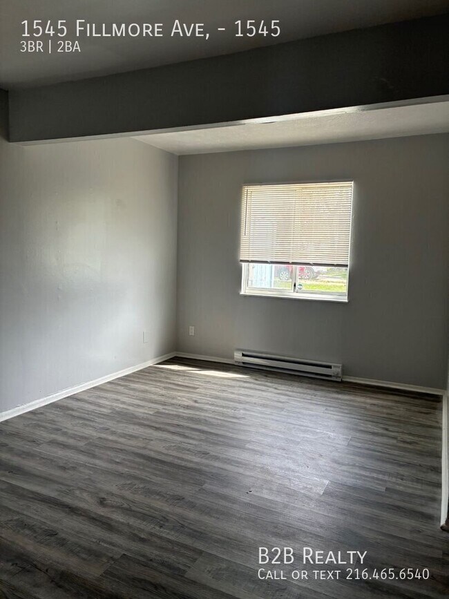Building Photo - 1545 Fillmore Ave