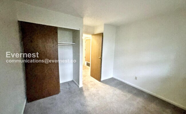 Building Photo - 5245 Portland St