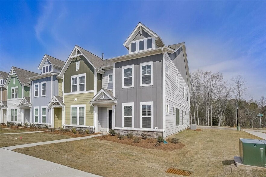 Primary Photo - Cedar Ridge Townhomes