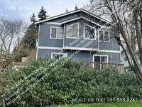 Building Photo - 2204 Xenia St