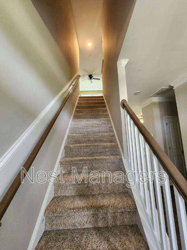 Building Photo - 3846 Standardbred Dr