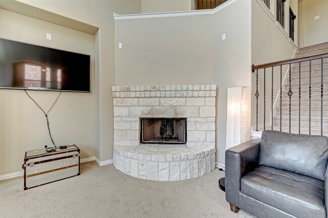 Building Photo - 907 River Delta Ln