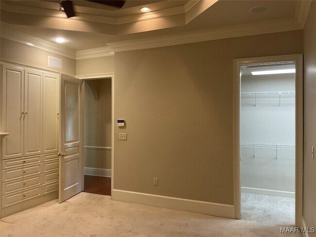Building Photo - 56 Peachwood Dr