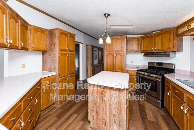 Building Photo - 3244 Thompson Heyward Dr