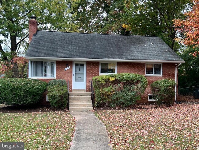 Primary Photo - 6218 35th St N