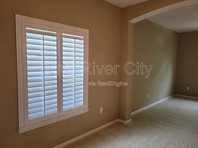 Building Photo - 14283 Big Spring St