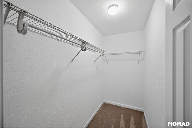 Building Photo - 17403 E Mansfield Ave