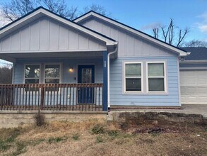 Building Photo - Knoxville 37920 - 3 bedroom 2 bath - call Howard Grower 865-705-0969