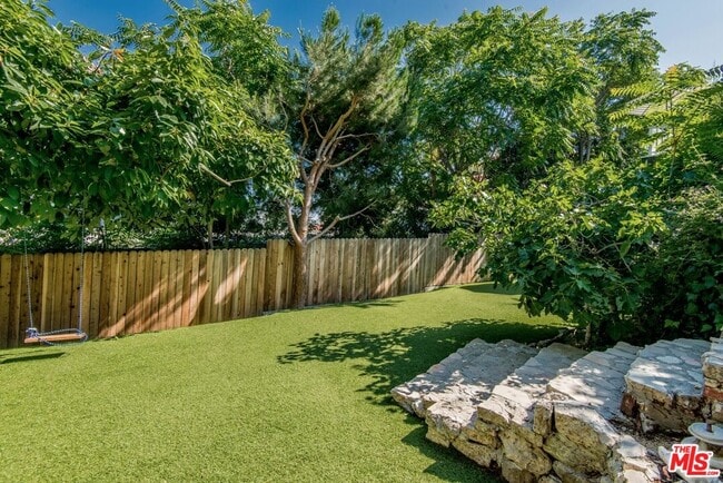 Building Photo - 1342 Miller Dr