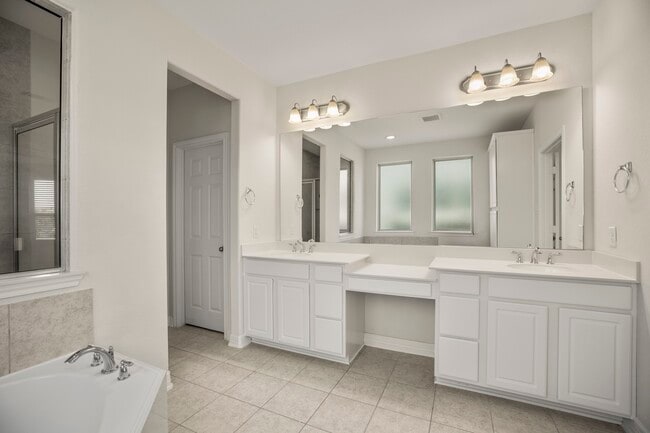 Building Photo - 9439 Peralta Creek Ct